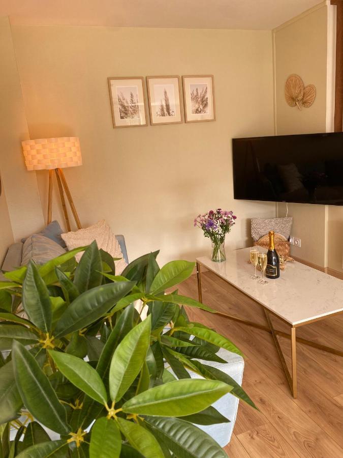 Ferienwohnung Les Rives De L'Indre. Parking Gratuit. Lit 160Cm Châteauroux Exterior foto