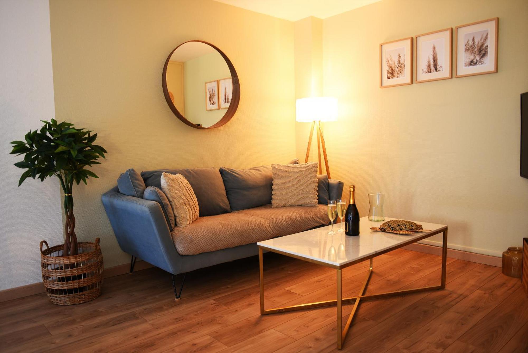Ferienwohnung Les Rives De L'Indre. Parking Gratuit. Lit 160Cm Châteauroux Exterior foto